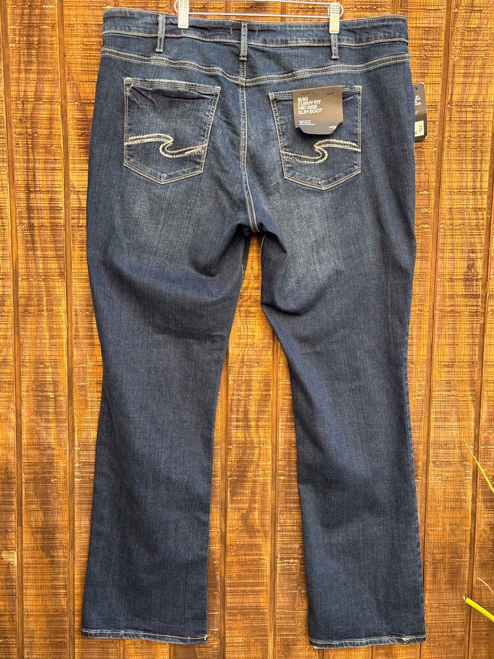 NWTS Silver Jeans Suki Curvy Fit Slim Bootcut Jeans